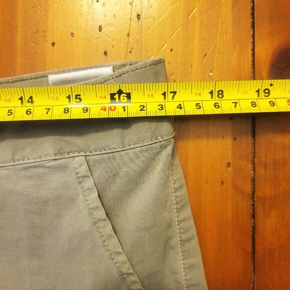 Cosmic Blue Love Women's Cargo Pants - Lt Khaki - Size 31 - Picture 11 of 16